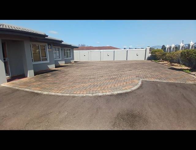 3 BEDROOM HOUSE FOR SALE IN WYEBANK